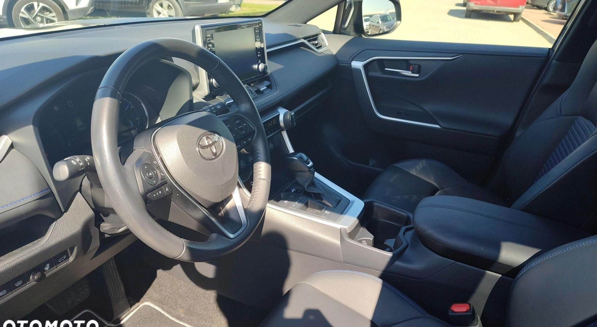 Toyota RAV4 cena 159900 przebieg: 50365, rok produkcji 2021 z Pieniężno małe 277